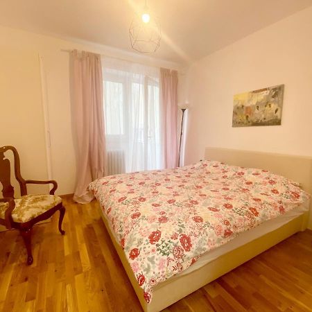 Uptown Girl Apartment Beograd Bagian luar foto