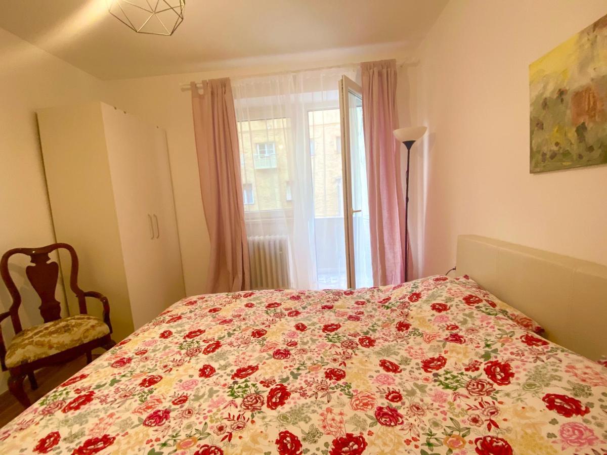 Uptown Girl Apartment Beograd Bagian luar foto